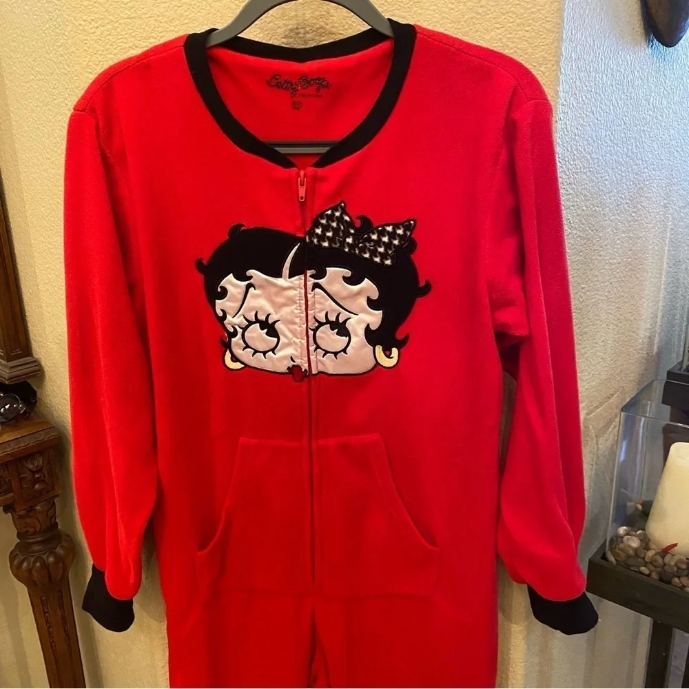 Betty Boop Red Onesie Fleece Sleepwear Pajamas Size Small